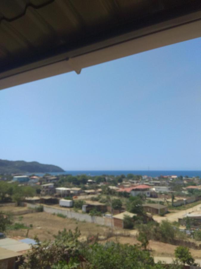 Hostal Alcazaba Puerto López Exterior foto
