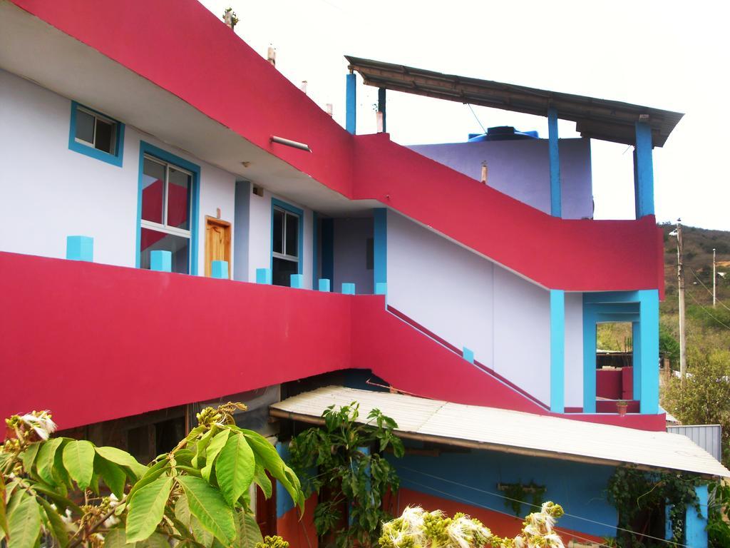 Hostal Alcazaba Puerto López Exterior foto